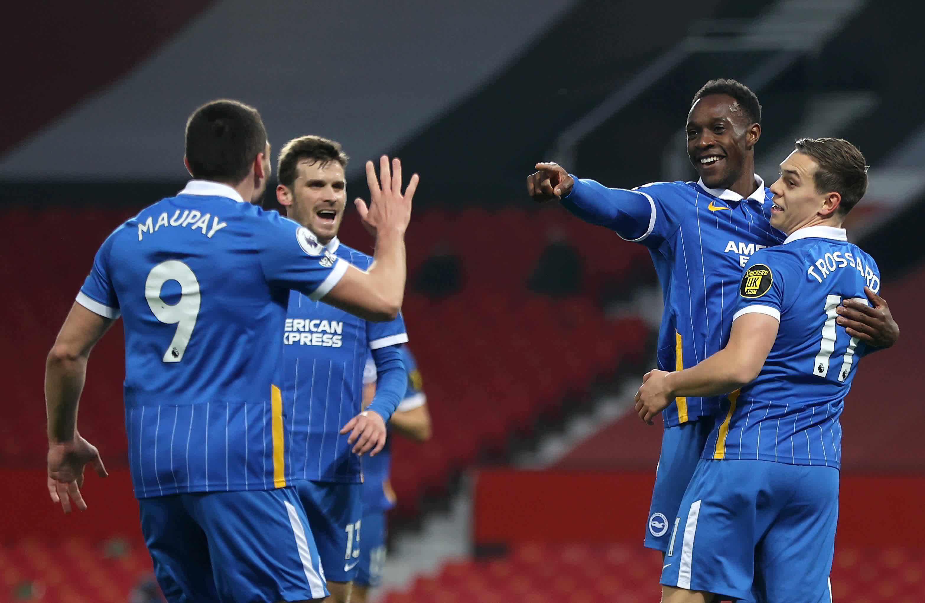 调队员们在 调队员们在